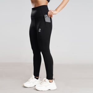 Jet Black Pocket Legging