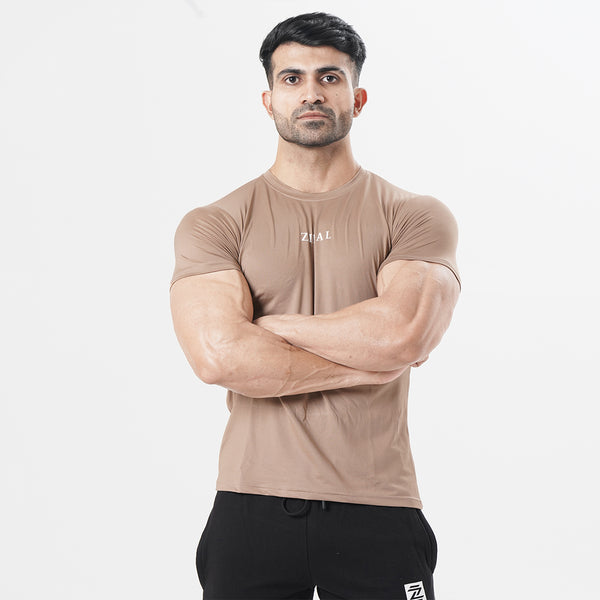 Essential Stretch Men's Tee for Dynamic Workouts